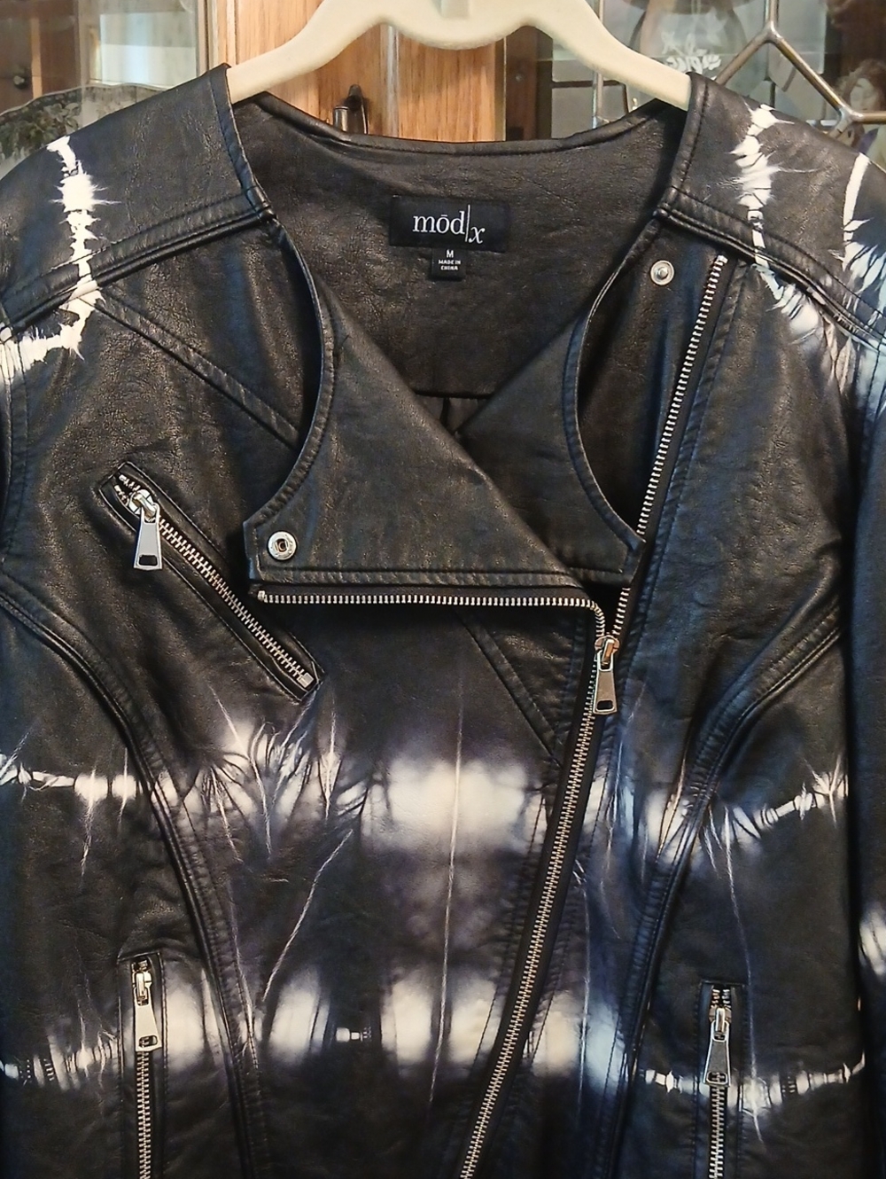 Black & White Tie-Dye Faux Leather Moto Jacket - Picture 4 of 11